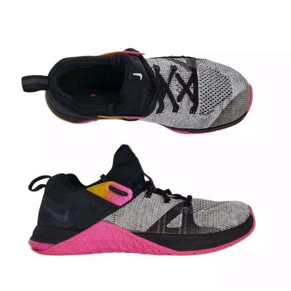 Nike Metcon Flyknit 3 - Picture 2 of 9